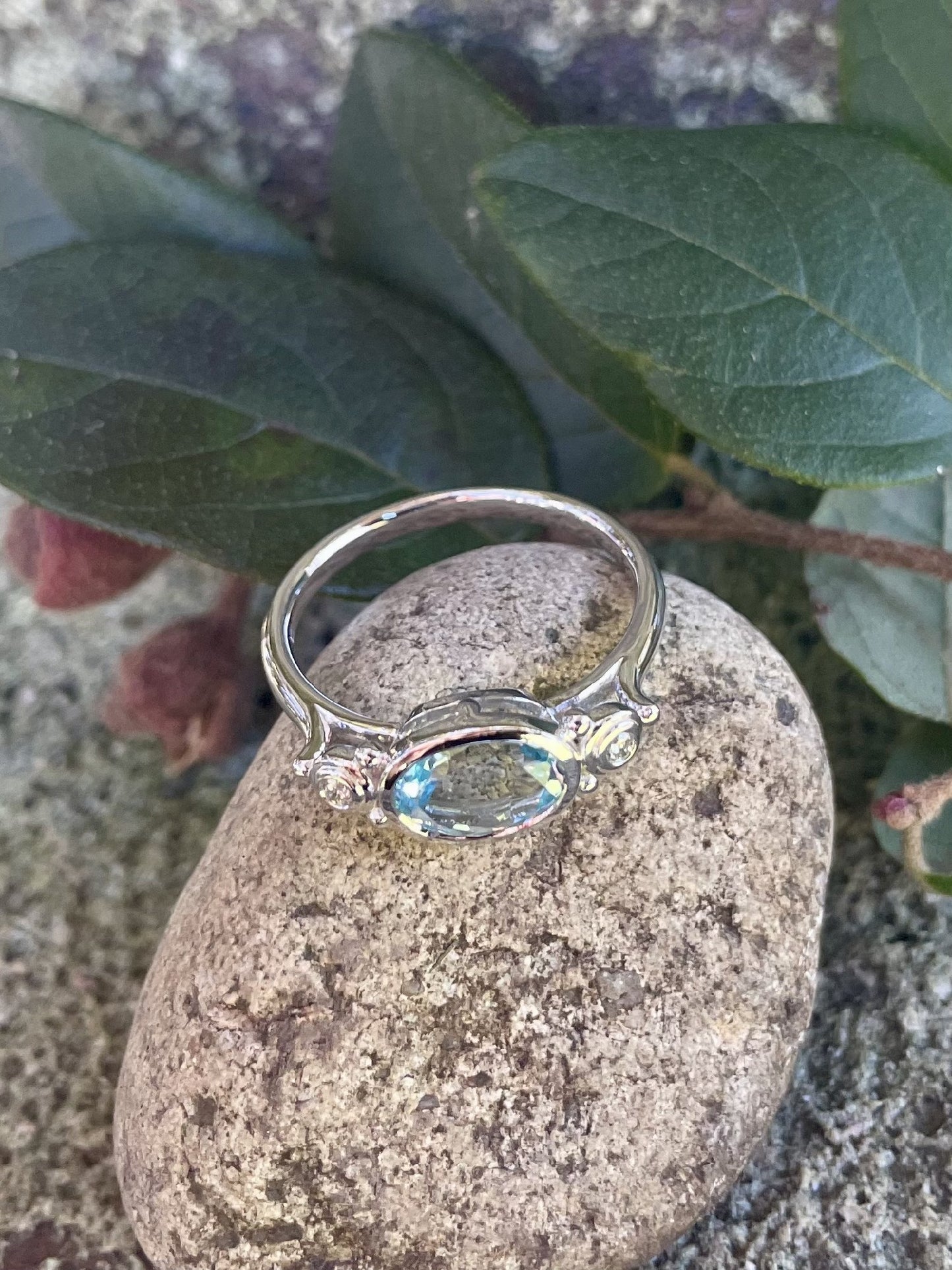 9ct White Gold Blue Topaz & Diamond Ring