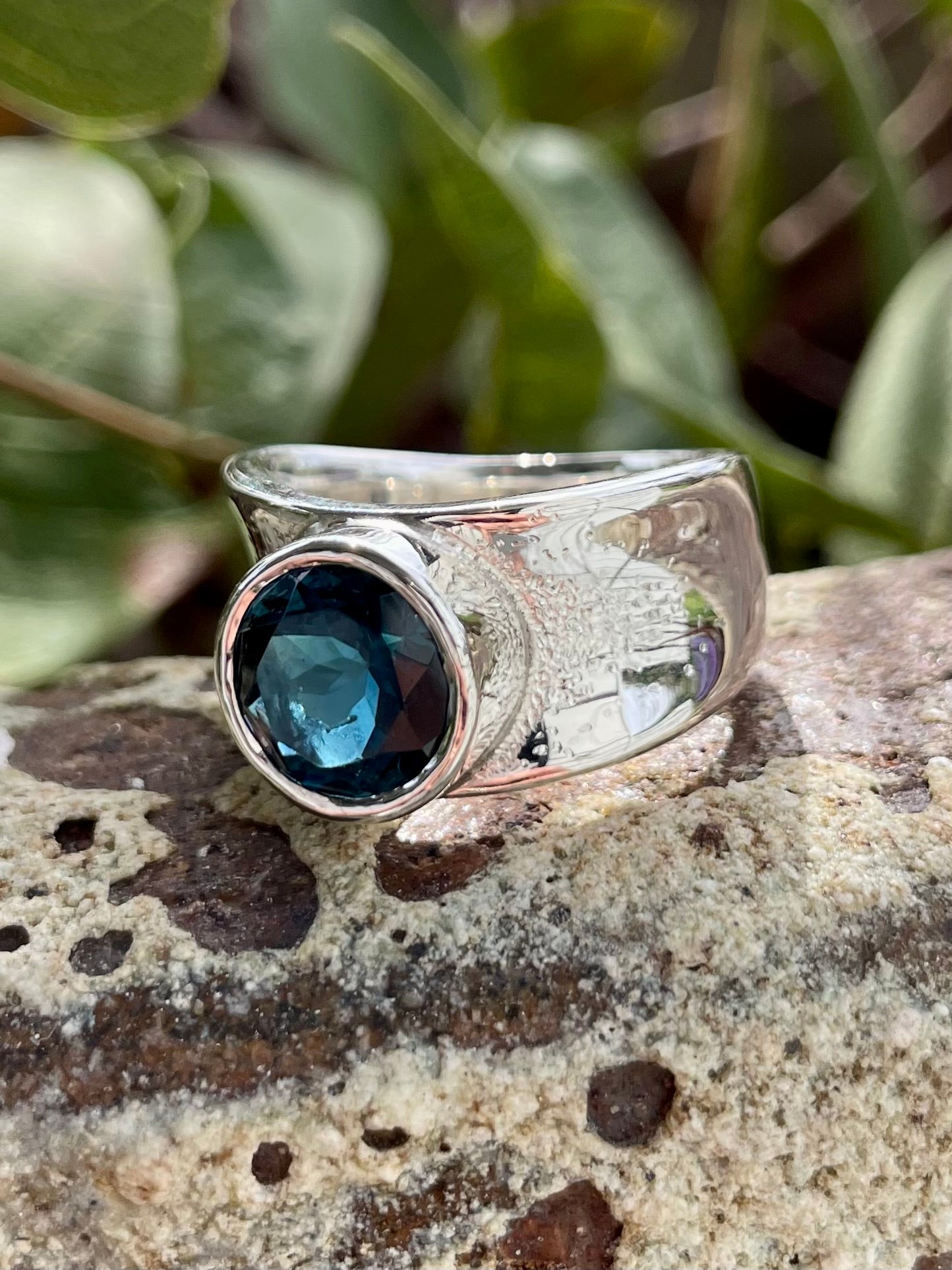 Sterling Silver London Blue Topaz Ring