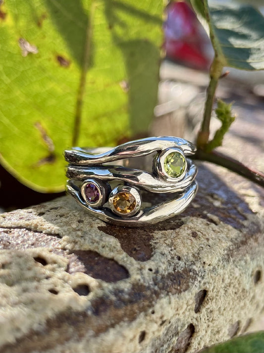 Sterling Silver Peridot Citrine & Rhodalite Garnet Wave Ring