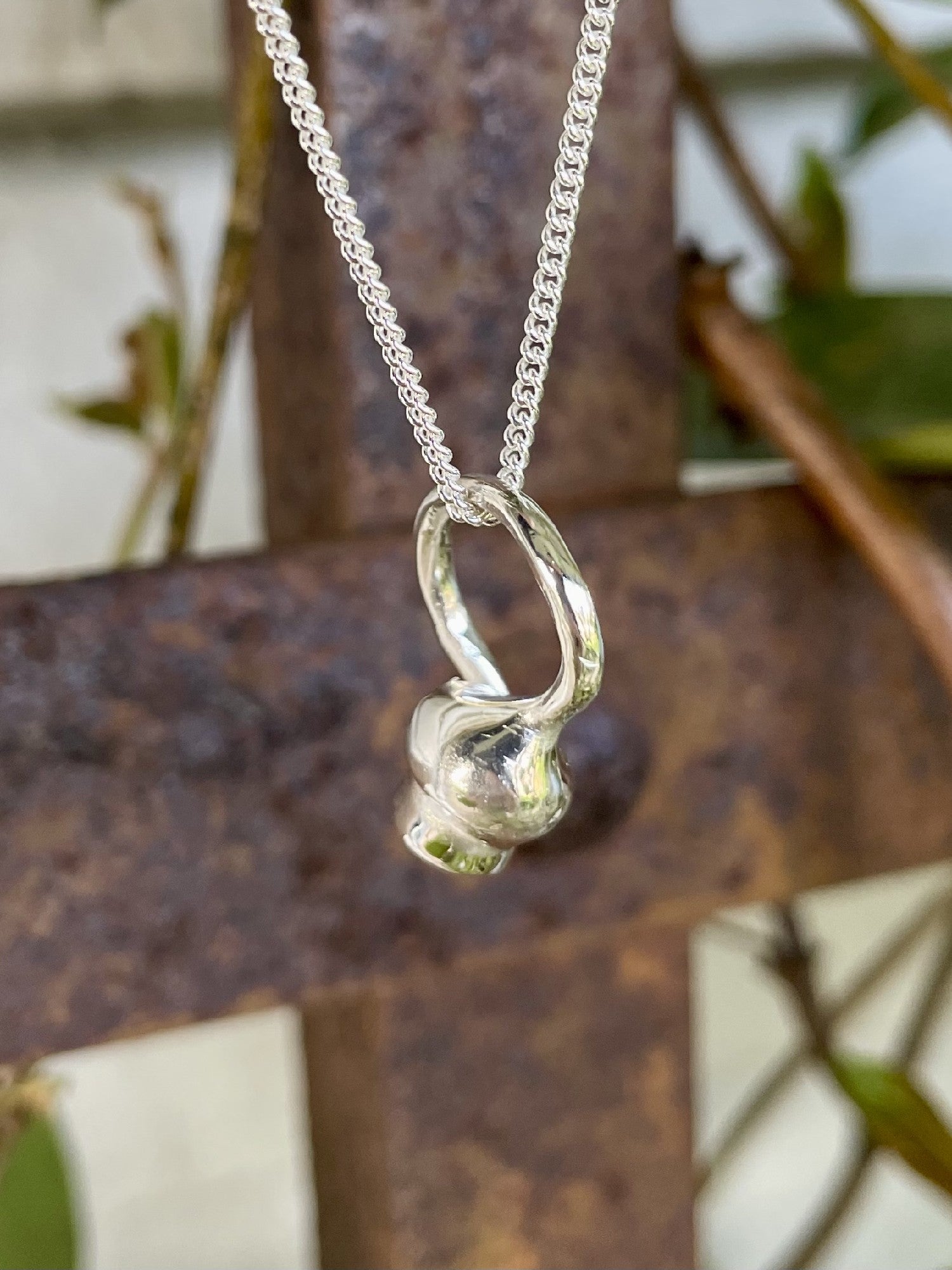 Sterling Silver Gumnut Loop Pendant