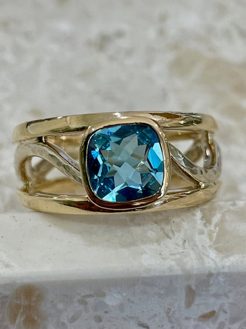 9WY Blue Topaz Ring - size P.5