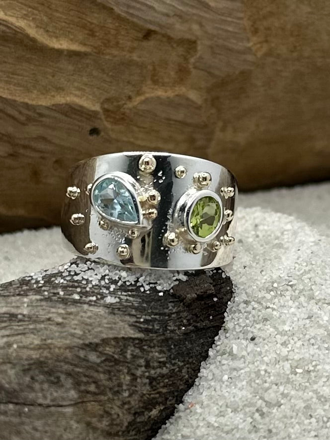 SS Topaz & Peridot Ring - size P