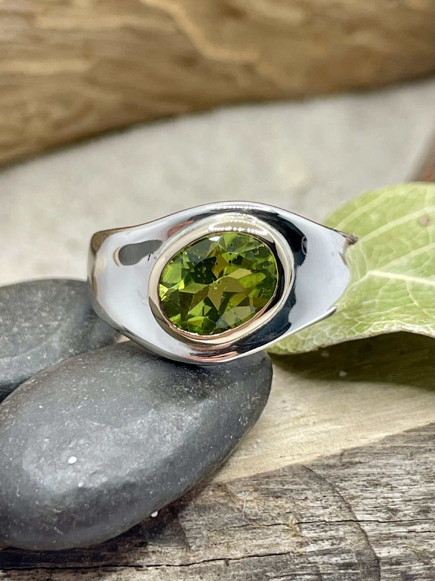 Sterling Silver & 9ct Yellow Gold Peridot Ring