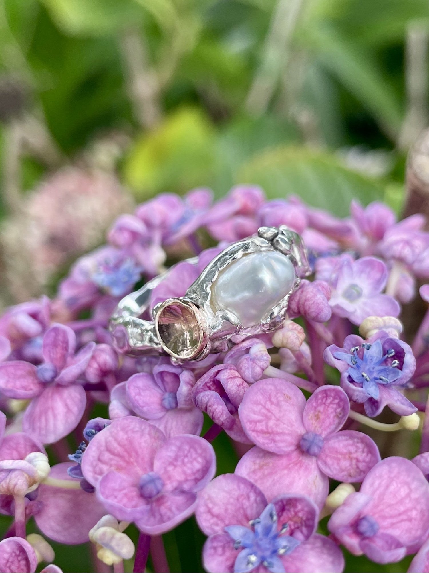 Sterling Silver & 9ct Rose Gold Keshi Pearl Disc Ring